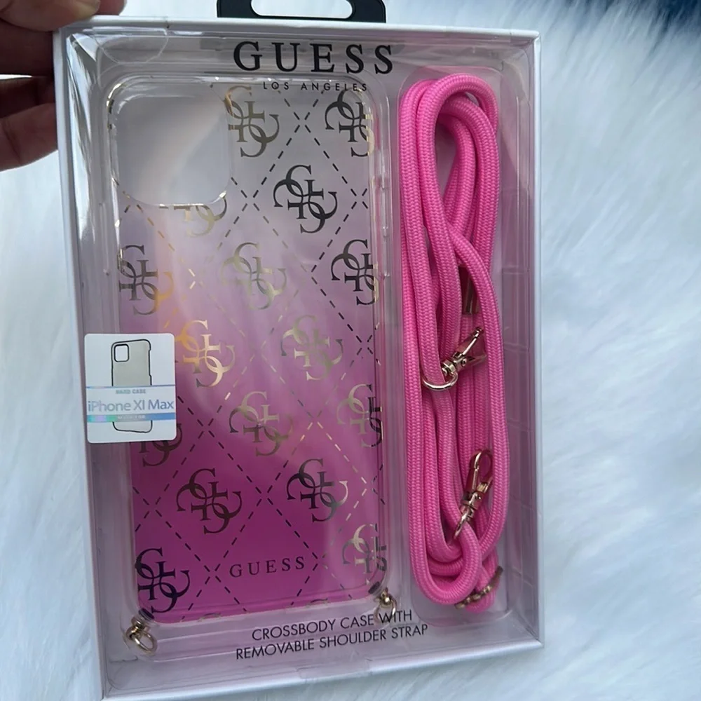 New Guess Gradient Case With Strap for iPhone 11 Max  (rose gold)